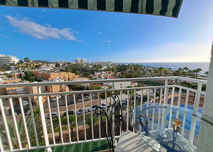 Great Ocean View, Beach At 3 Min, One Bedroom Apartment