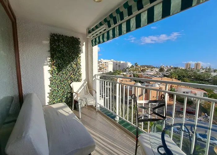 Great Ocean View, Beach At 3 Min, One Bedroom Apartment